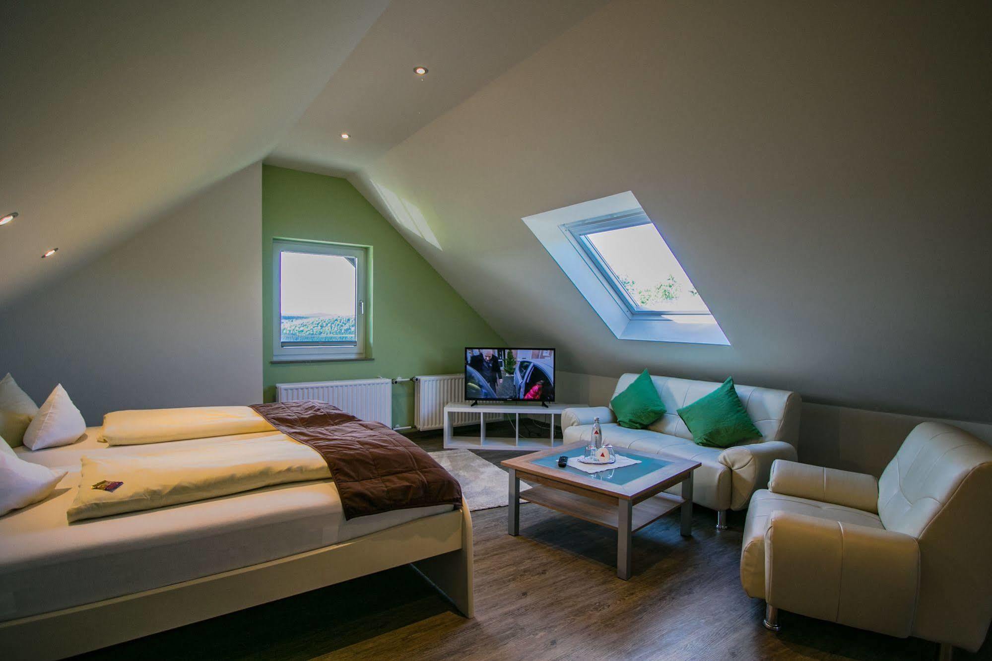 Hotel Schneider Winterberg Bagian luar foto