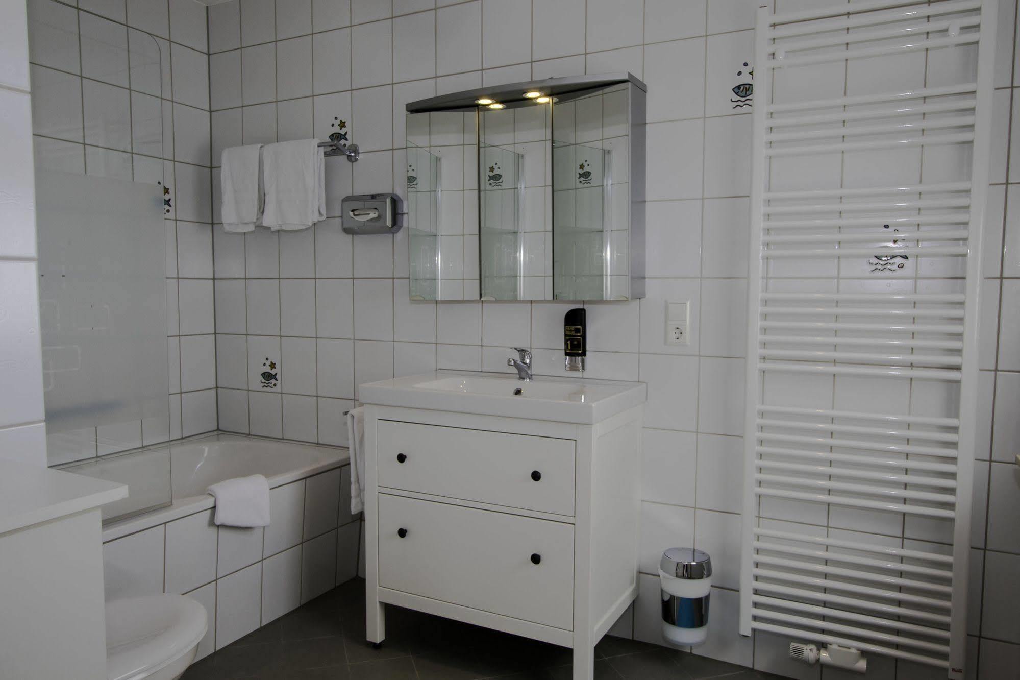 Hotel Schneider Winterberg Bagian luar foto