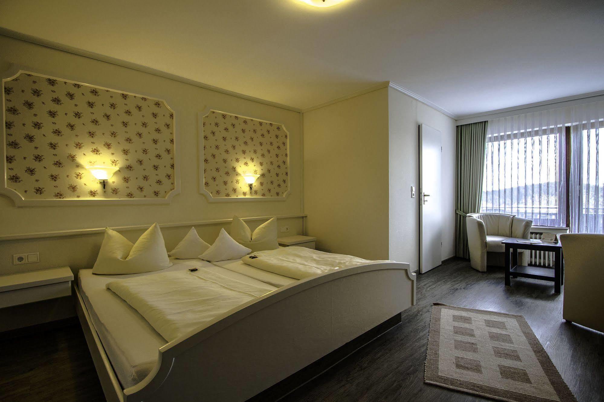 Hotel Schneider Winterberg Bagian luar foto