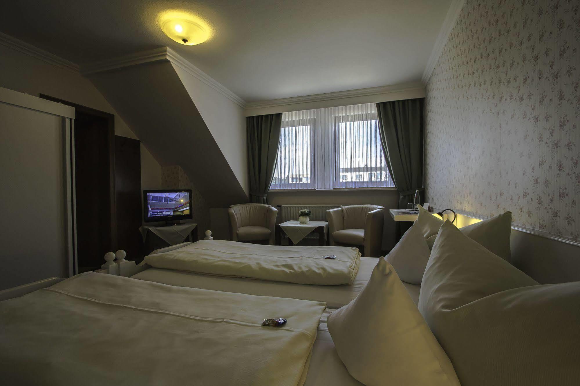 Hotel Schneider Winterberg Bagian luar foto